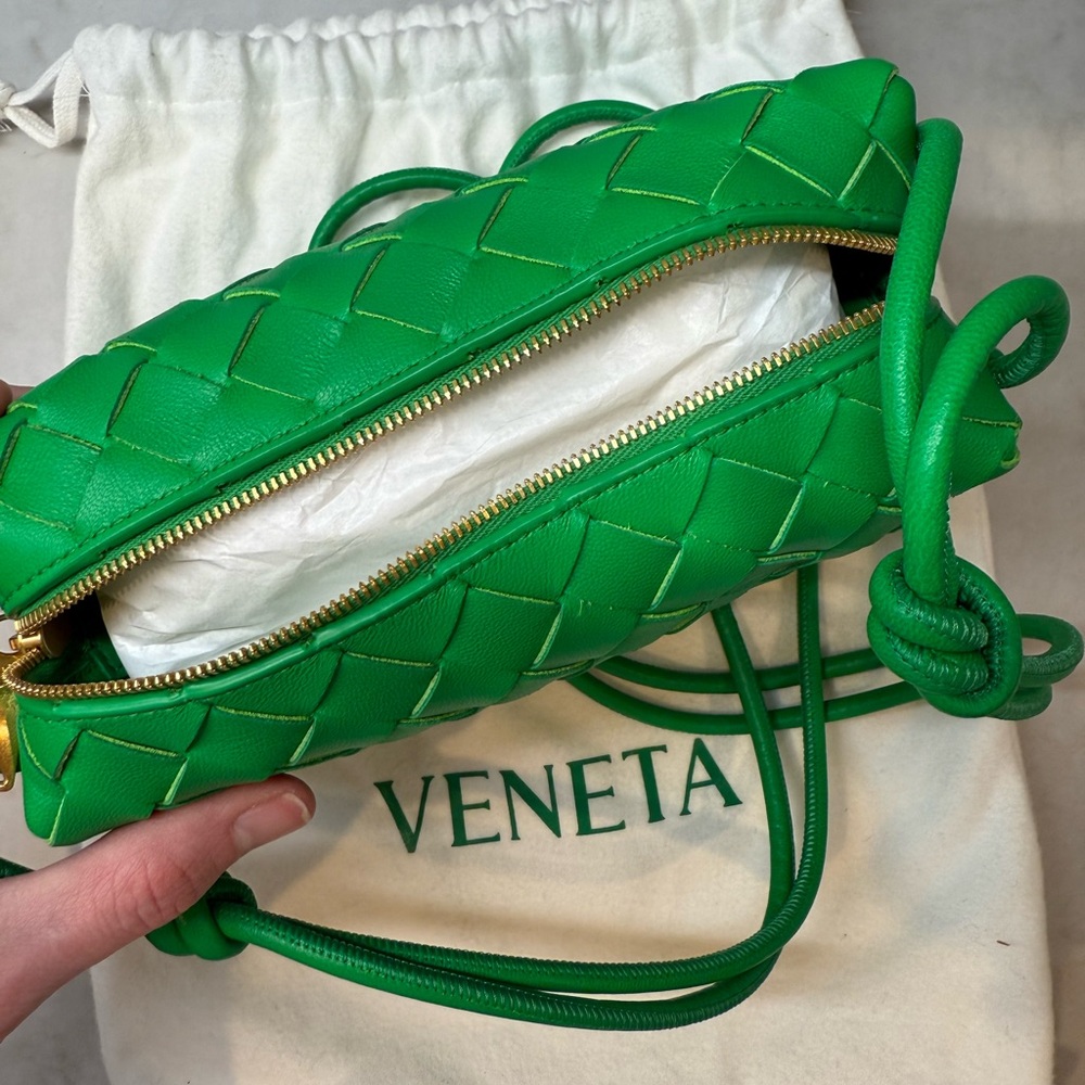 Bottega Veneta Mini Loop Camera Bag (Parakeet/Green) - Picture 6 of 10